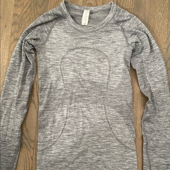 lululemon athletica Tops - Lulu lemon swiftly tech long sleeve shirt. Size 2